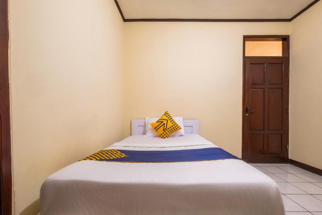 Super Oyo 2672 Bee M Syariah Hotell Bandung Eksteriør bilde