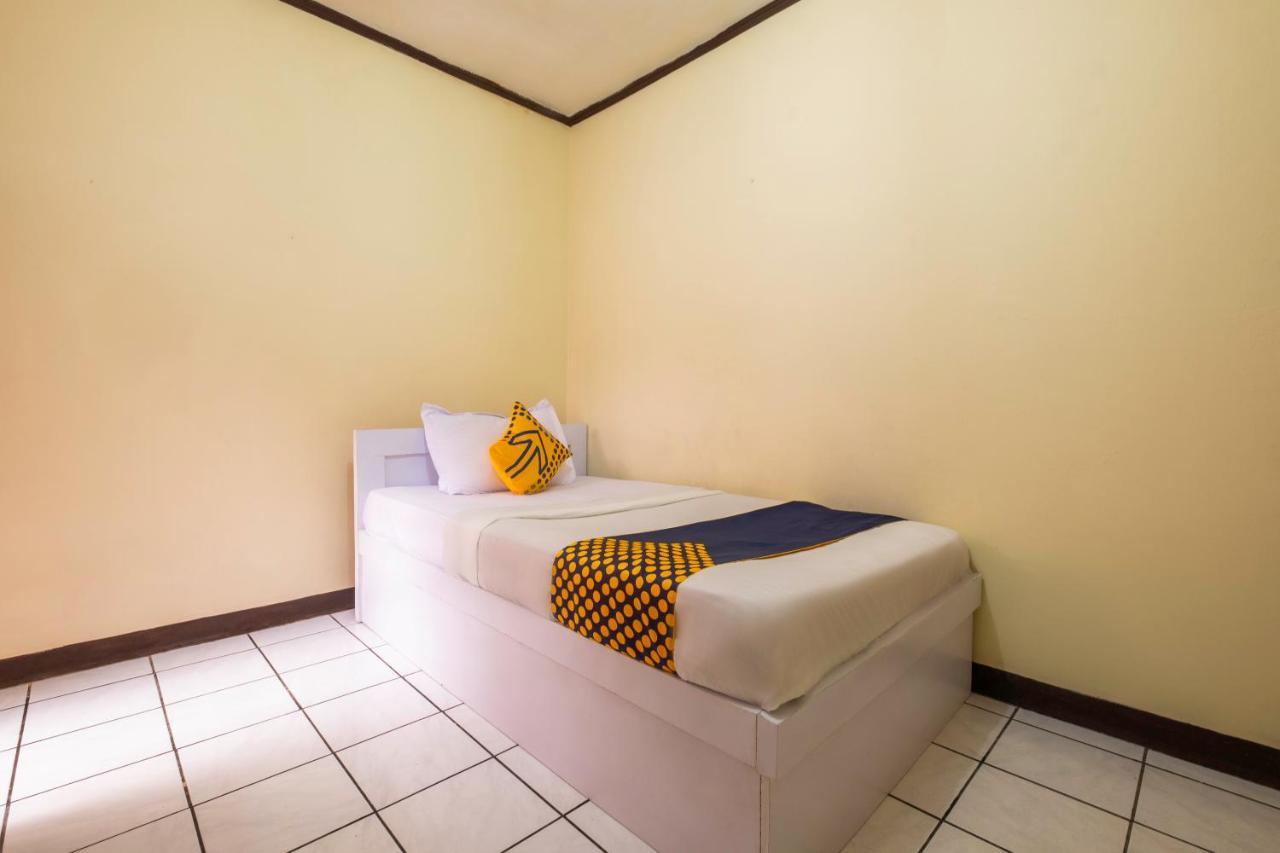 Super Oyo 2672 Bee M Syariah Hotell Bandung Eksteriør bilde