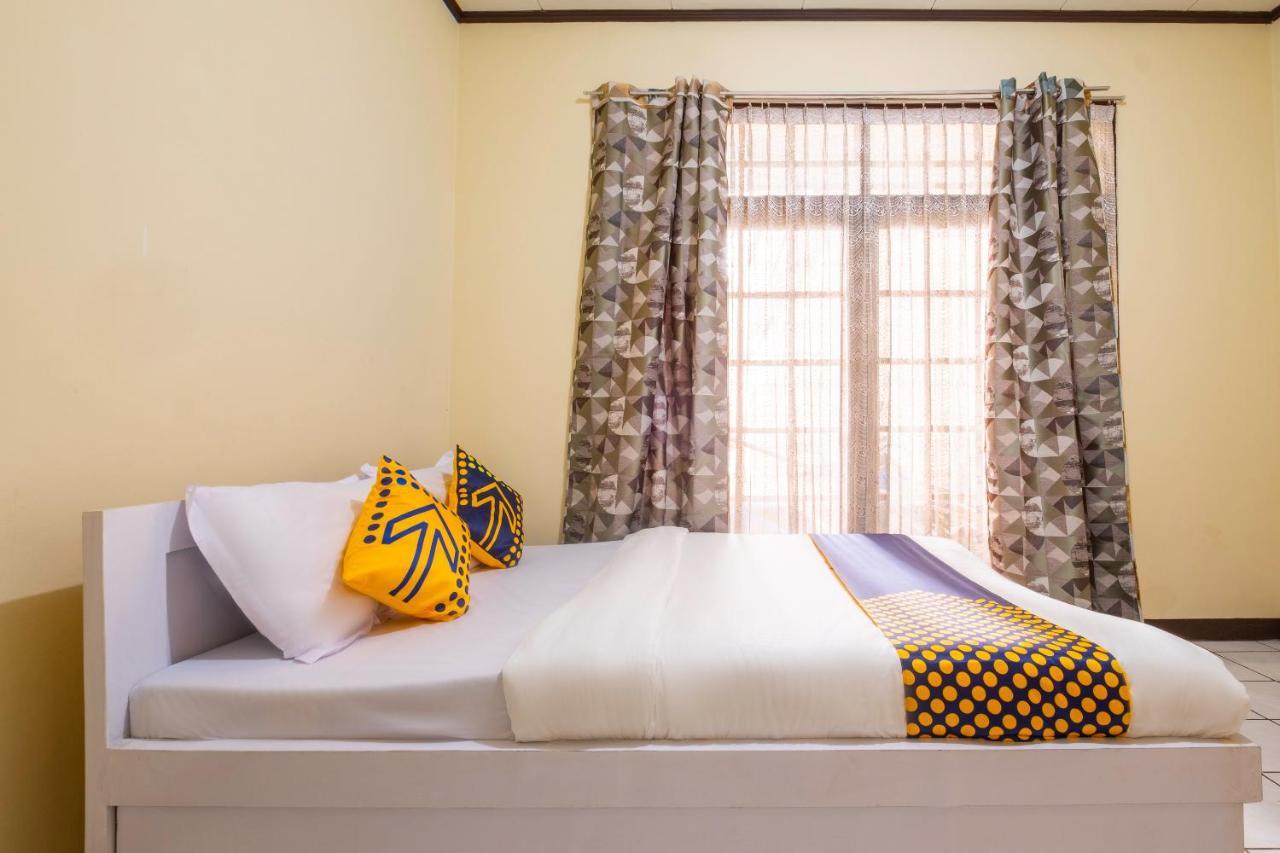 Super Oyo 2672 Bee M Syariah Hotell Bandung Eksteriør bilde